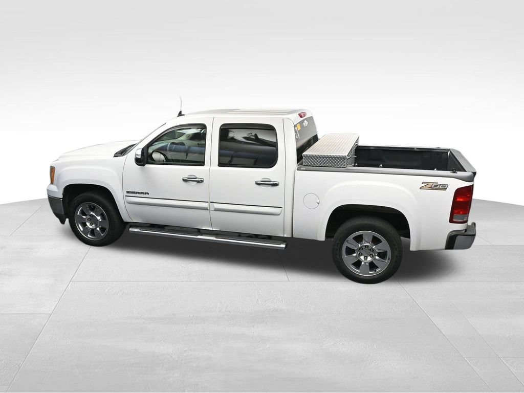Used 2011 GMC Sierra 1500 SLE w/ Regional Value Package RWD image 19