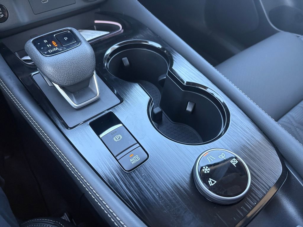 New 2026 Nissan Rogue Platinum w/ Platinum Premium Package image 18