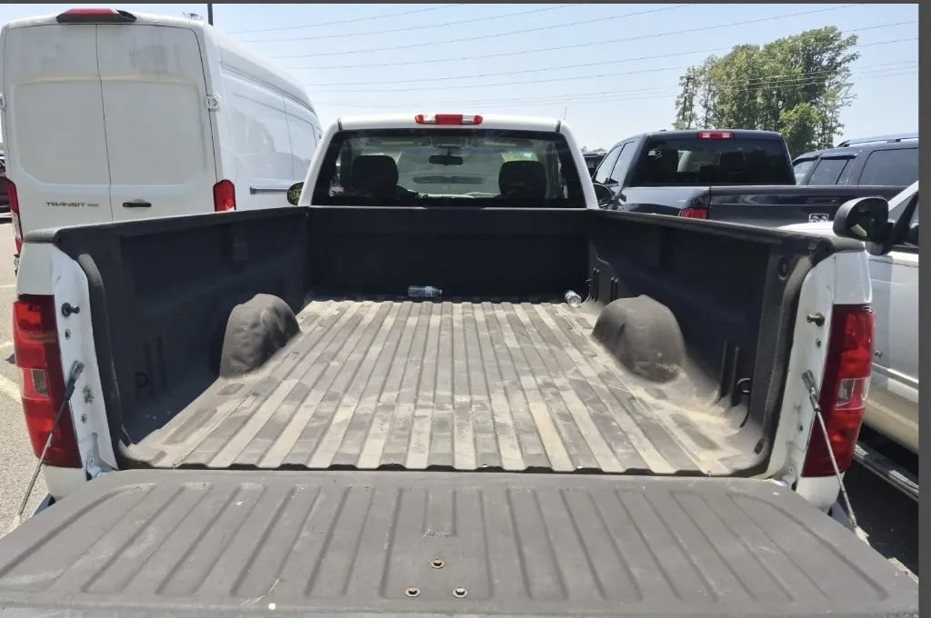 Used 2013 Chevrolet Silverado 1500 W/T AWD/4WD image 38