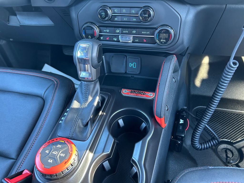 Used 2025 Ford Bronco Stroppe Edition image 12