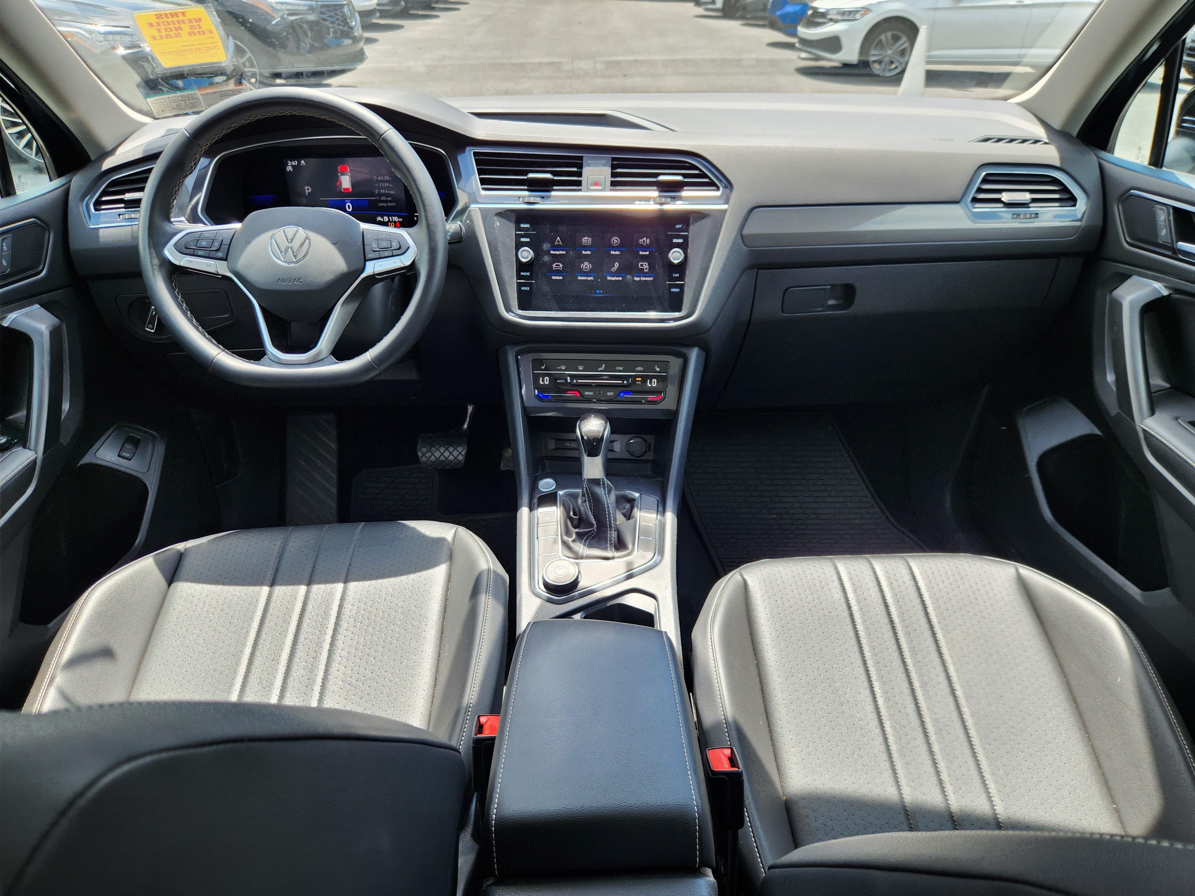 Certified 2022 Volkswagen Tiguan SE AWD/4WD image 8