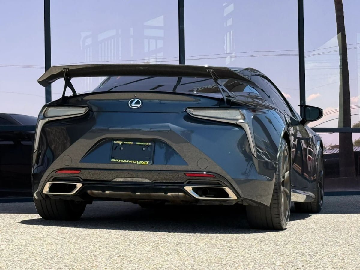 Used 2018 Lexus LC 500 Coupe w/ Touring Package RWD image 11