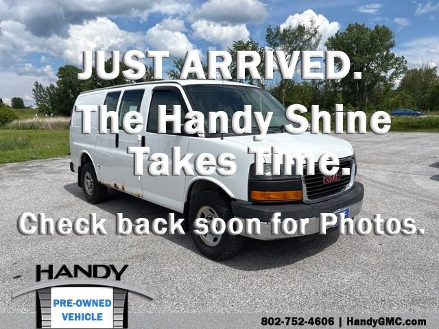 Used 2016 GMC Savana 2500 RWD image 1