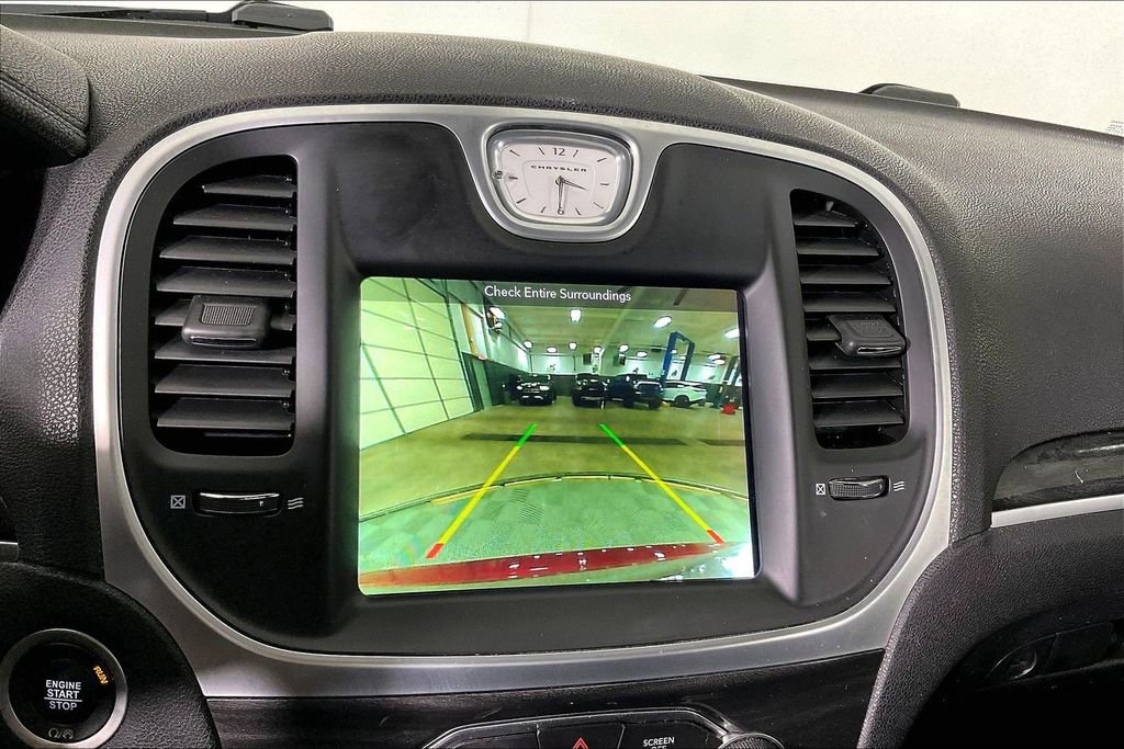 Used 2019 Chrysler 300 Touring w/ Sport Appearance Package image 29