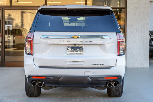 Used 2023 Chevrolet Suburban Premier image 8