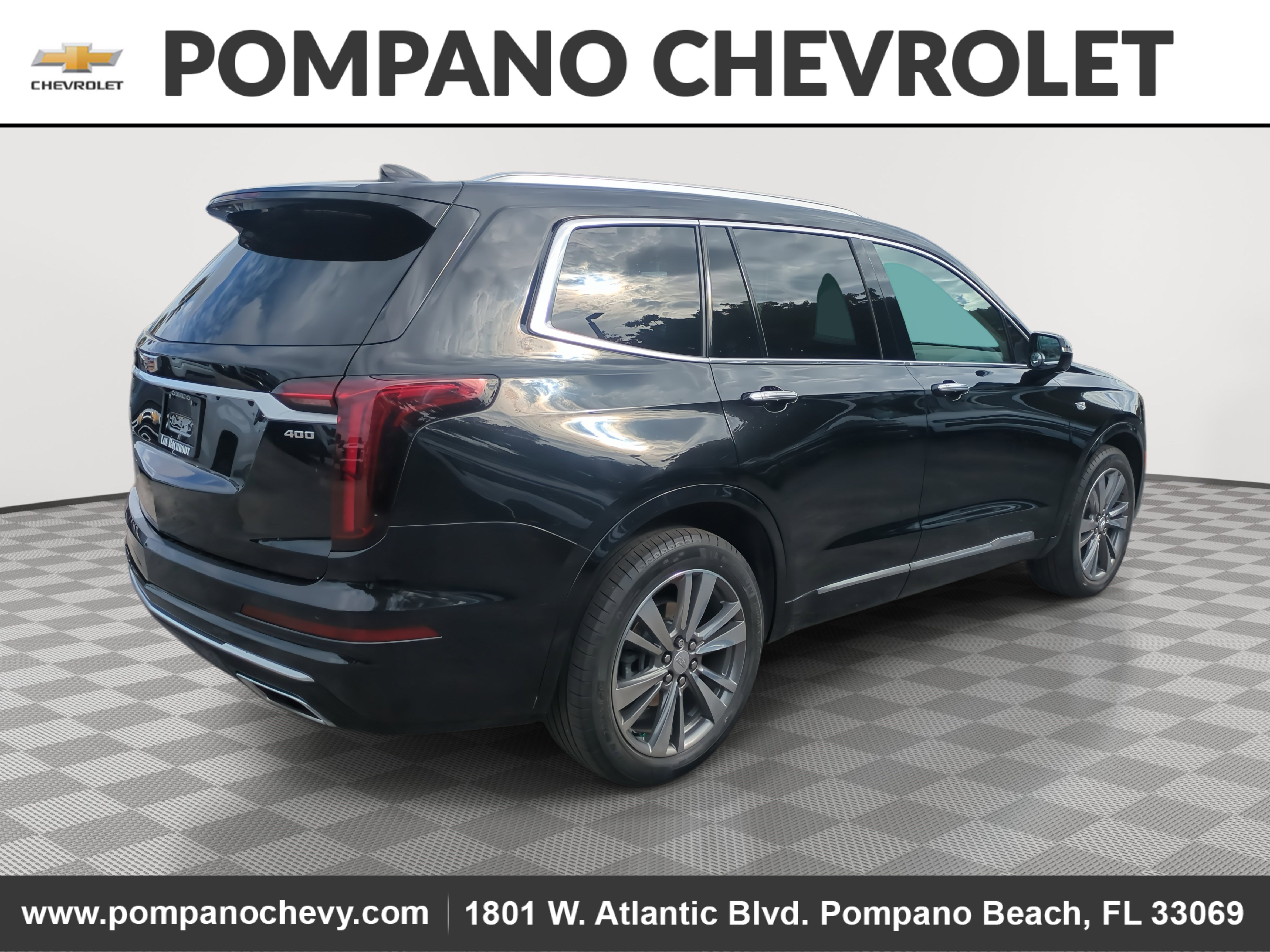 Used 2021 Cadillac XT6 Premium Luxury image 3