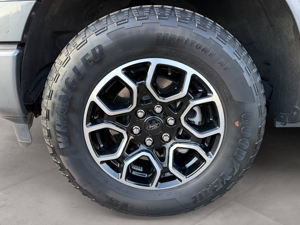 Used 2022 Ford F150 XLT w/ Equipment Group 302A High image 14