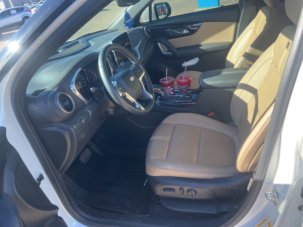 Used 2023 Chevrolet Blazer Premier w/ Driver Confidence II Package image 17