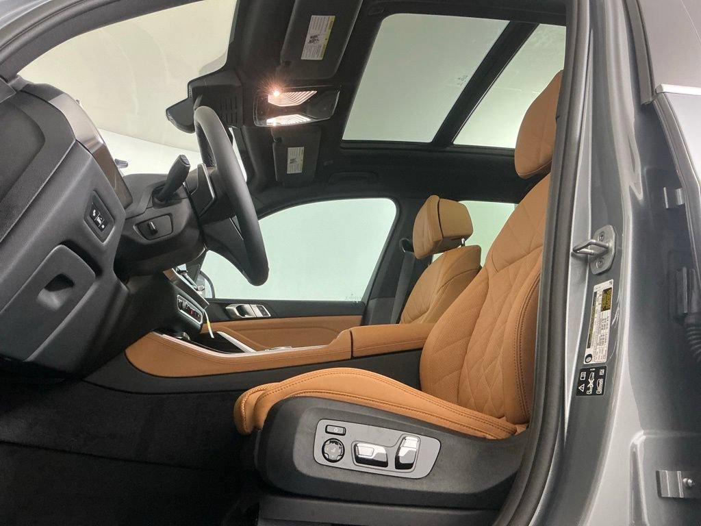 New 2026 BMW X5 xDrive40i w/ Climate Comfort Package AWD/4WD image 18