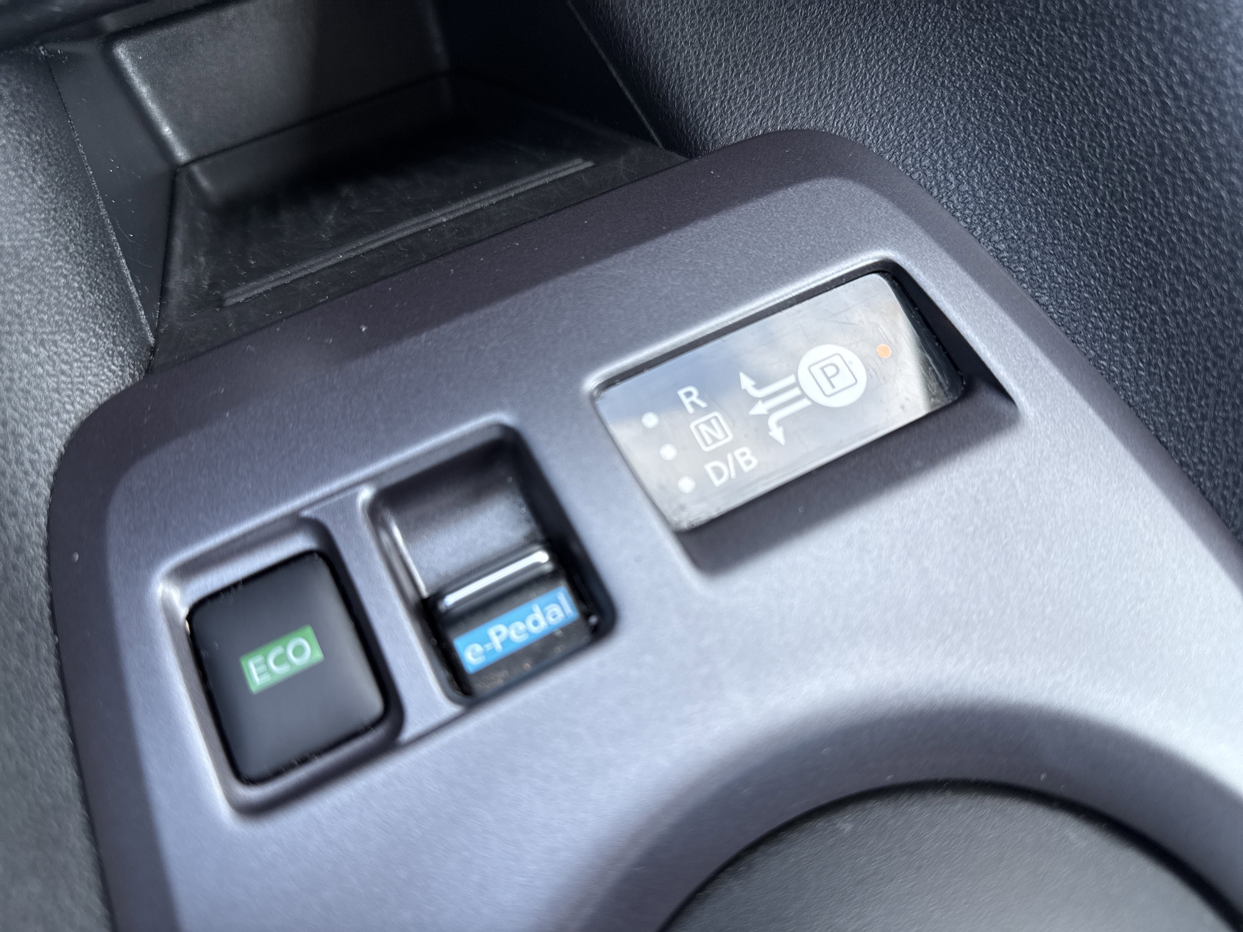 Certified 2023 Nissan Leaf S image 20