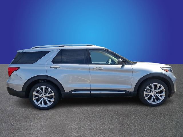 Used 2023 Ford Explorer Platinum w/ Class IV Trailer Tow Package RWD image 3