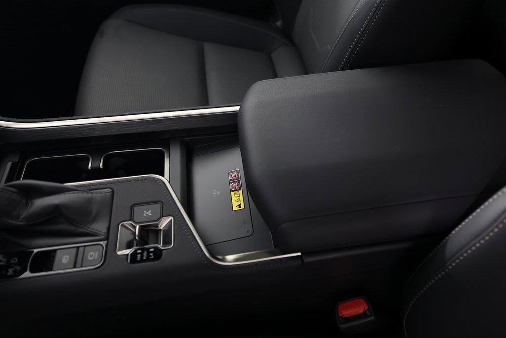 Used 2025 Lexus GX 550 image 43