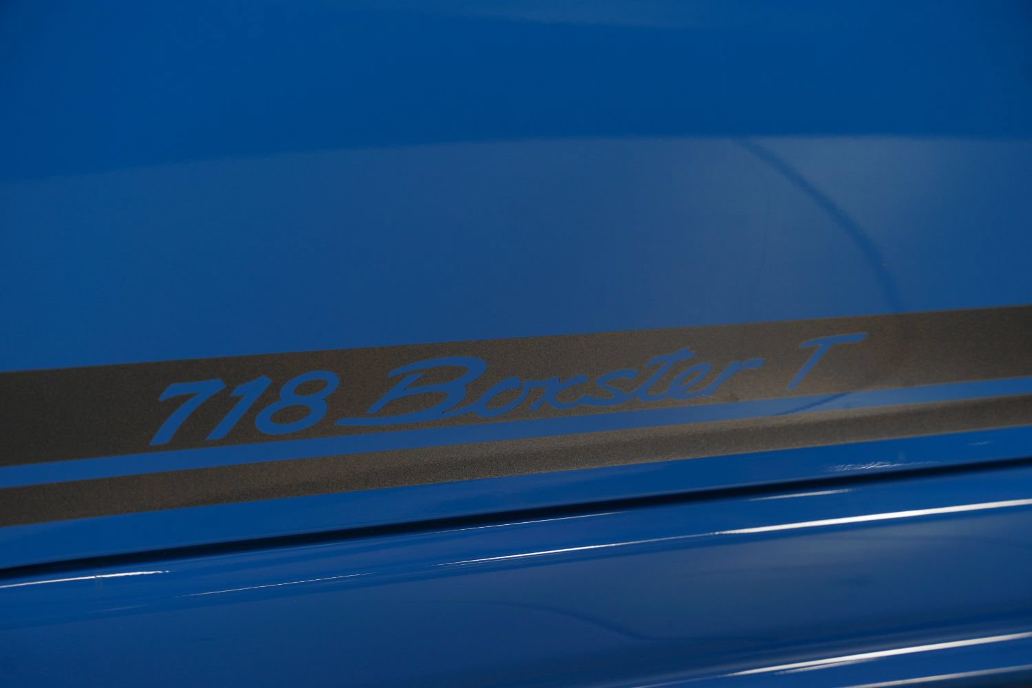 Used 2022 Porsche 718 Boxster RWD image 19