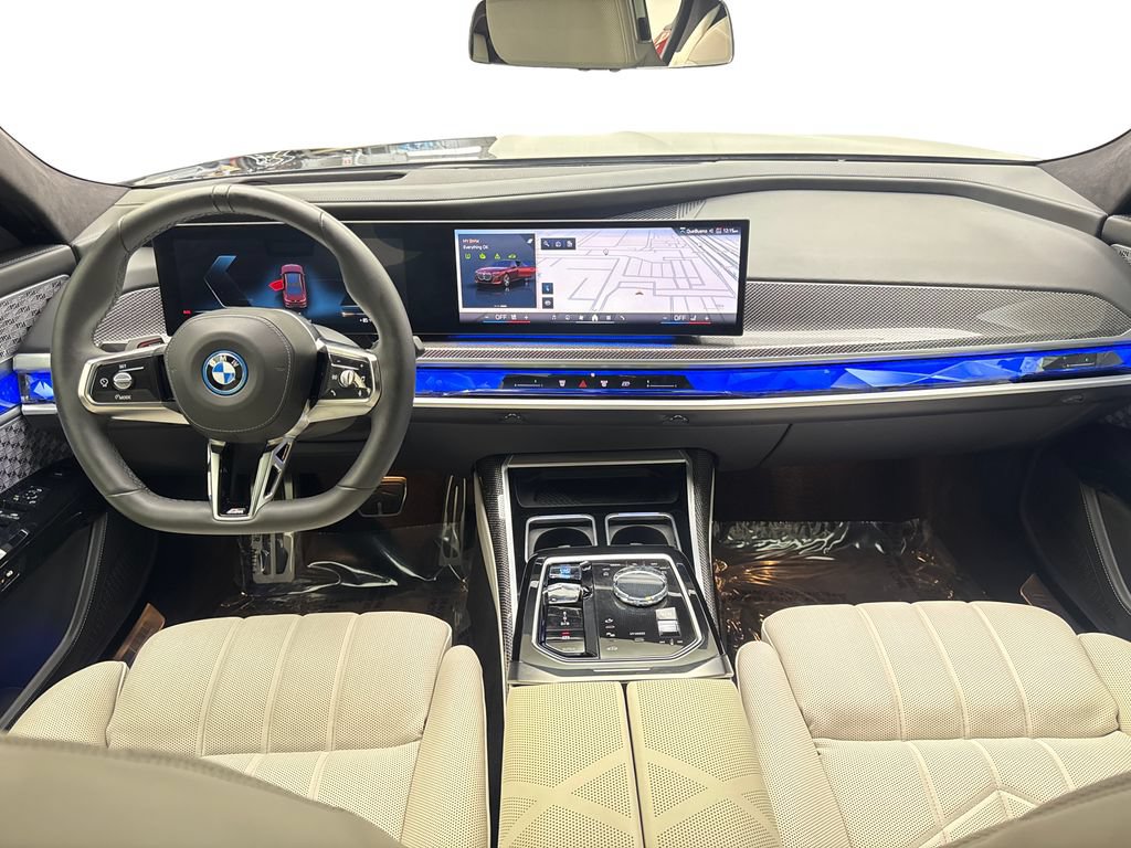 Used 2023 BMW i7 xDrive60 AWD/4WD image 49