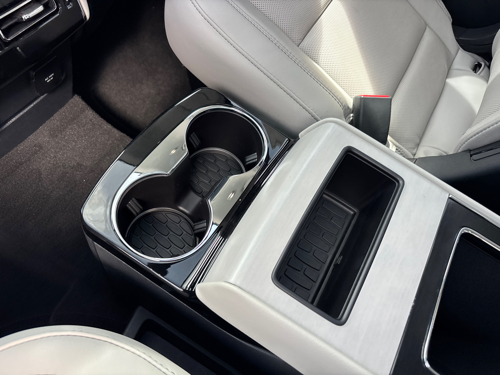 New 2027 Lincoln Aviator Reserve AWD/4WD image 31