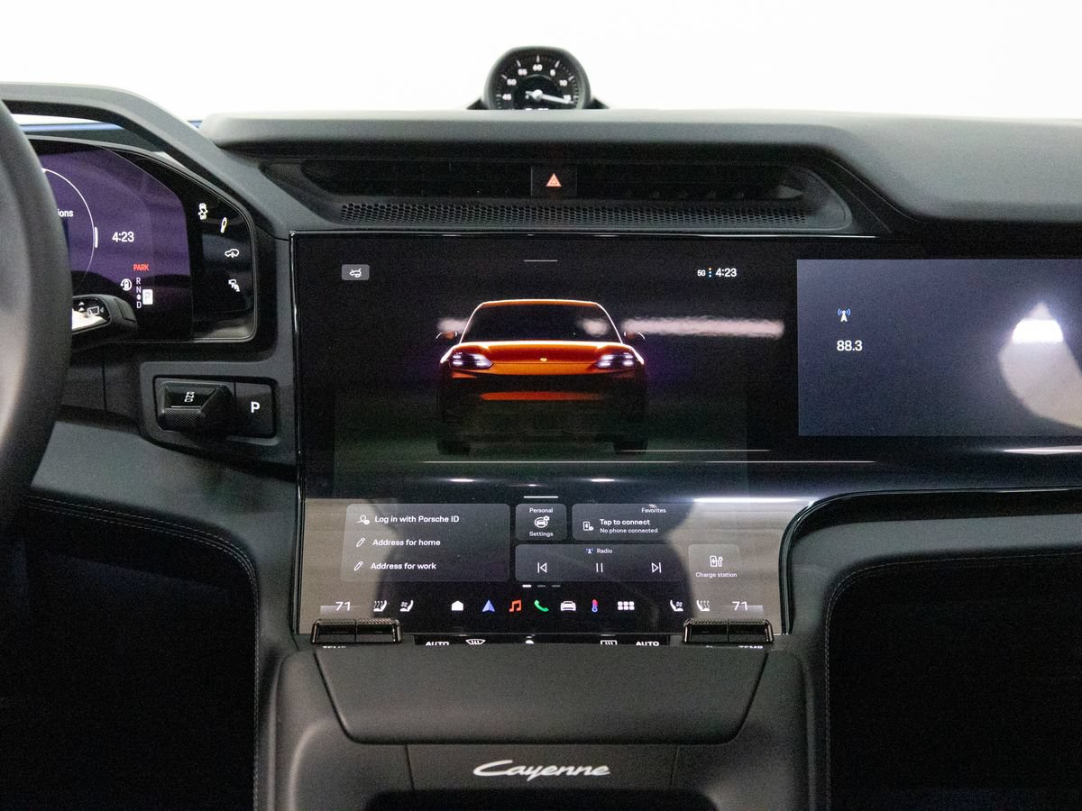 New 2026 Porsche Cayenne Electric AWD/4WD image 15