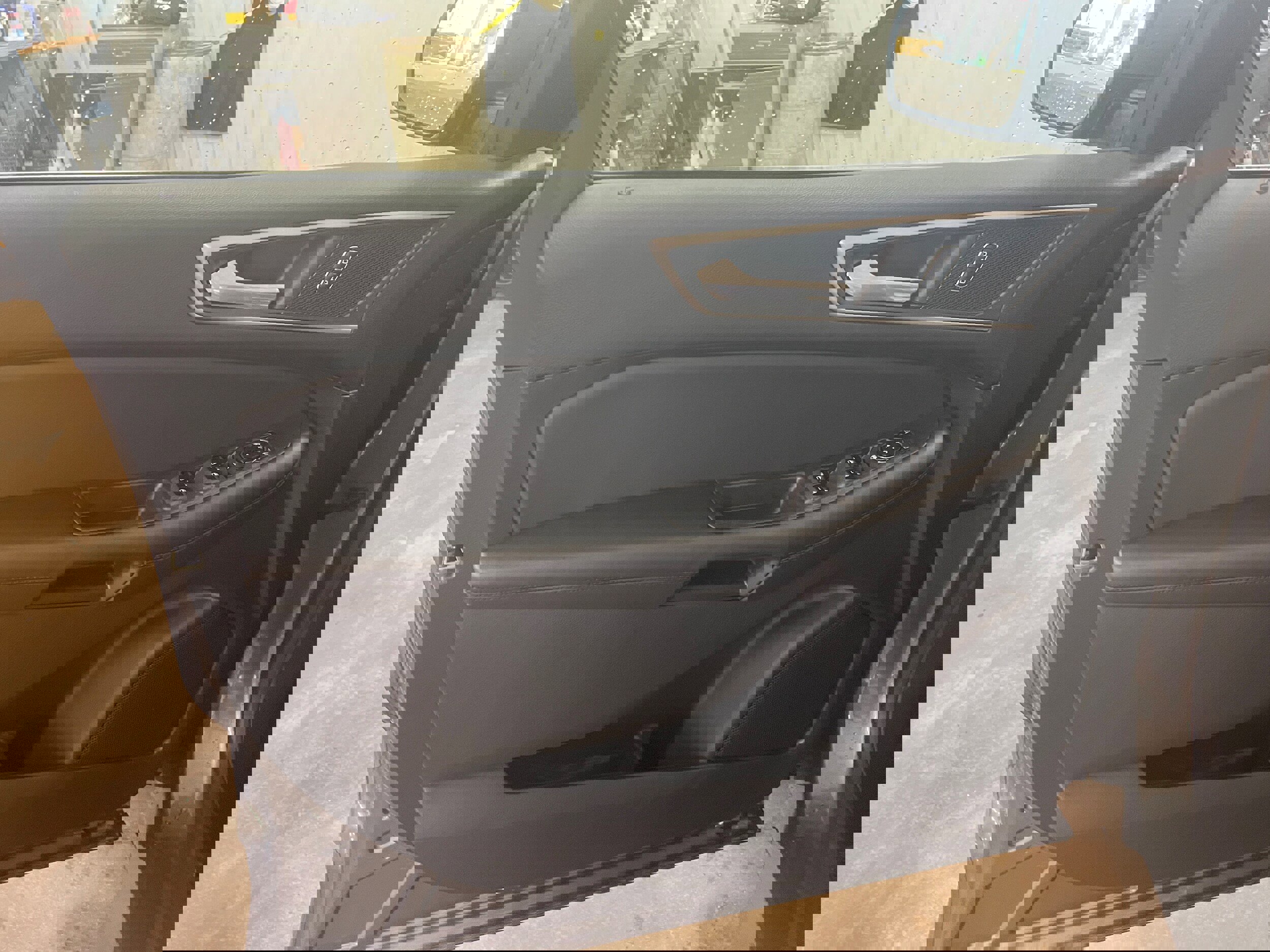 Used 2023 Ford Edge SEL w/ Convenience Package image 10