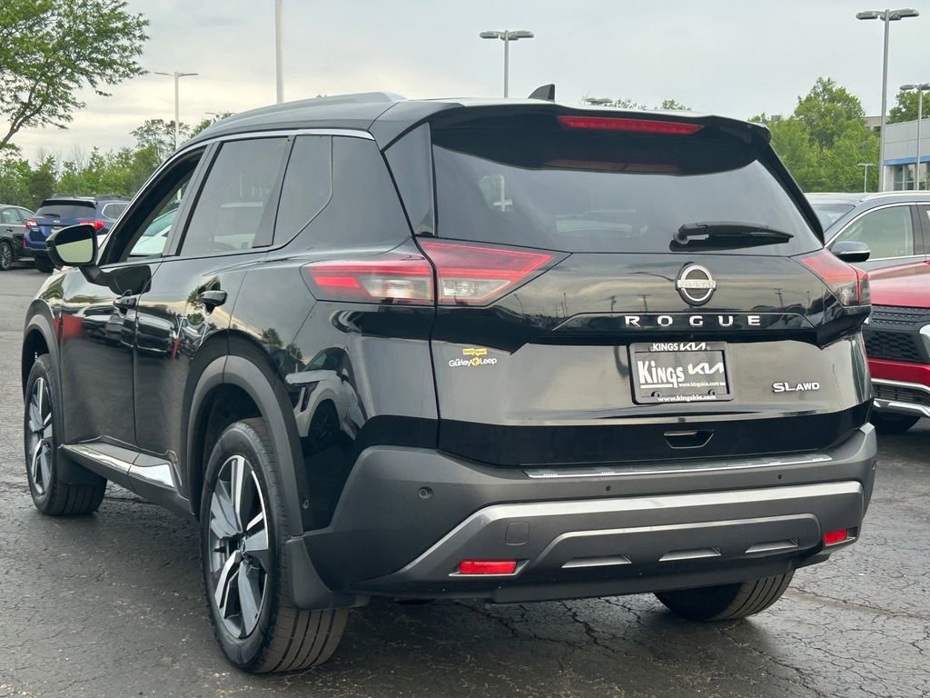 Used 2023 Nissan Rogue SL w/ SL Premium Package AWD/4WD image 5