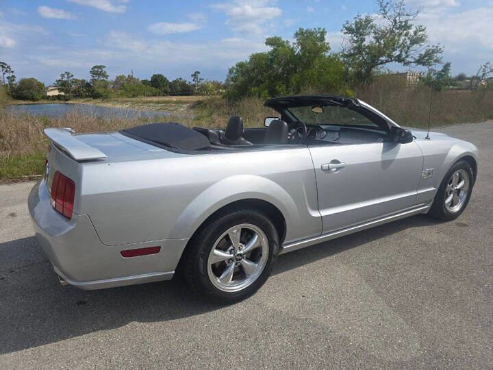 Used 2006 Ford Mustang GT Premium image 6