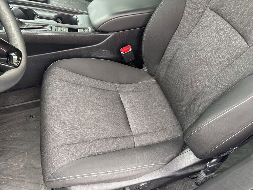 Used 2023 Honda Accord EX image 12