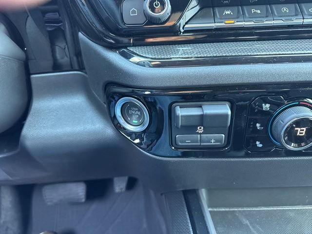 Used 2025 Chevrolet Silverado 1500 ZR2 w/ Technology Package image 14