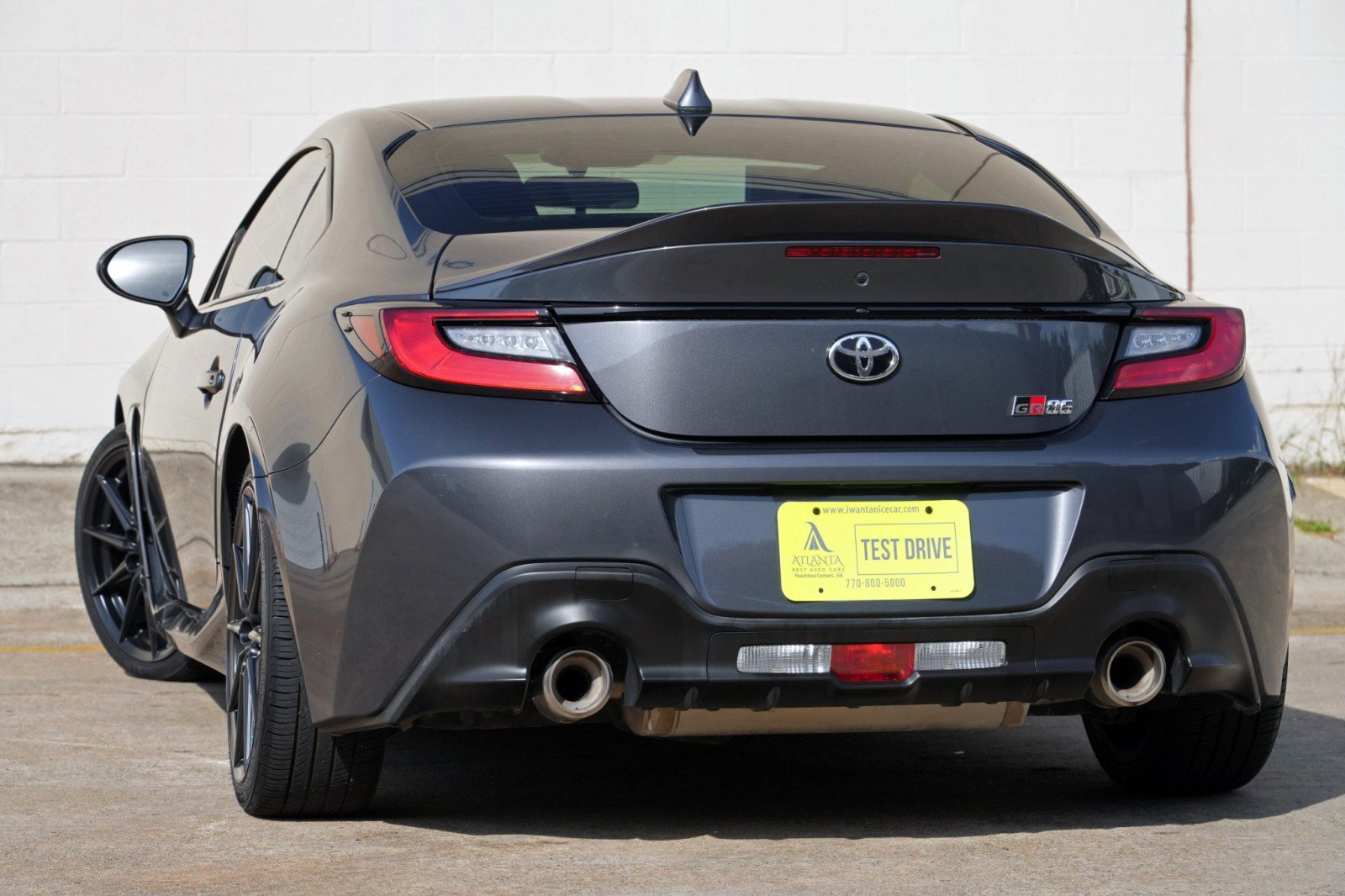 Used 2022 Toyota GR86 Premium w/ ALL Weather Mat Package (TMS) RWD image 5