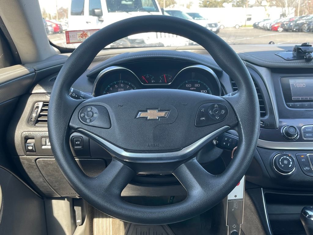 Used 2017 Chevrolet Impala LS image 17