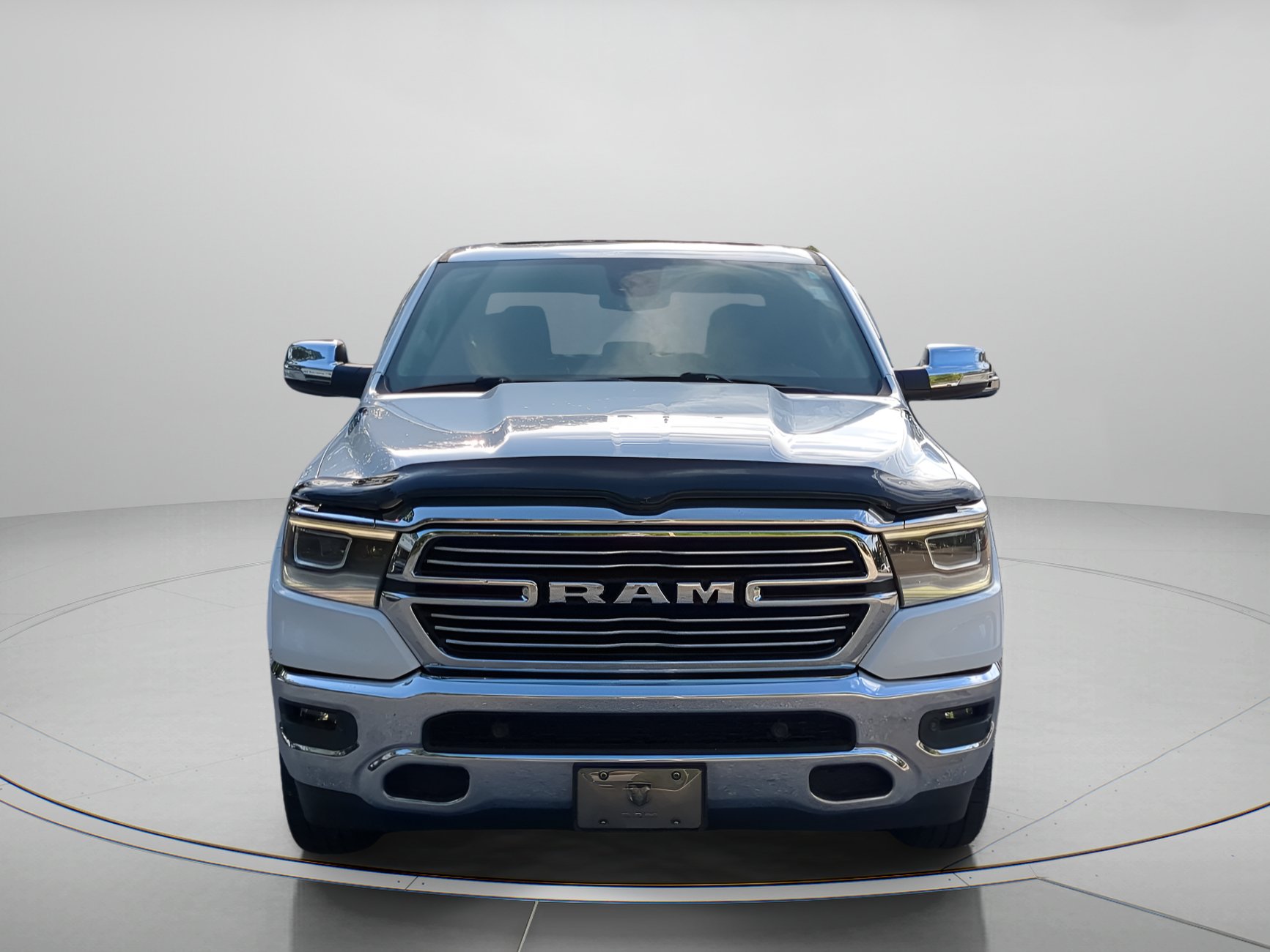 Used 2019 RAM 1500 Laramie AWD/4WD image 37