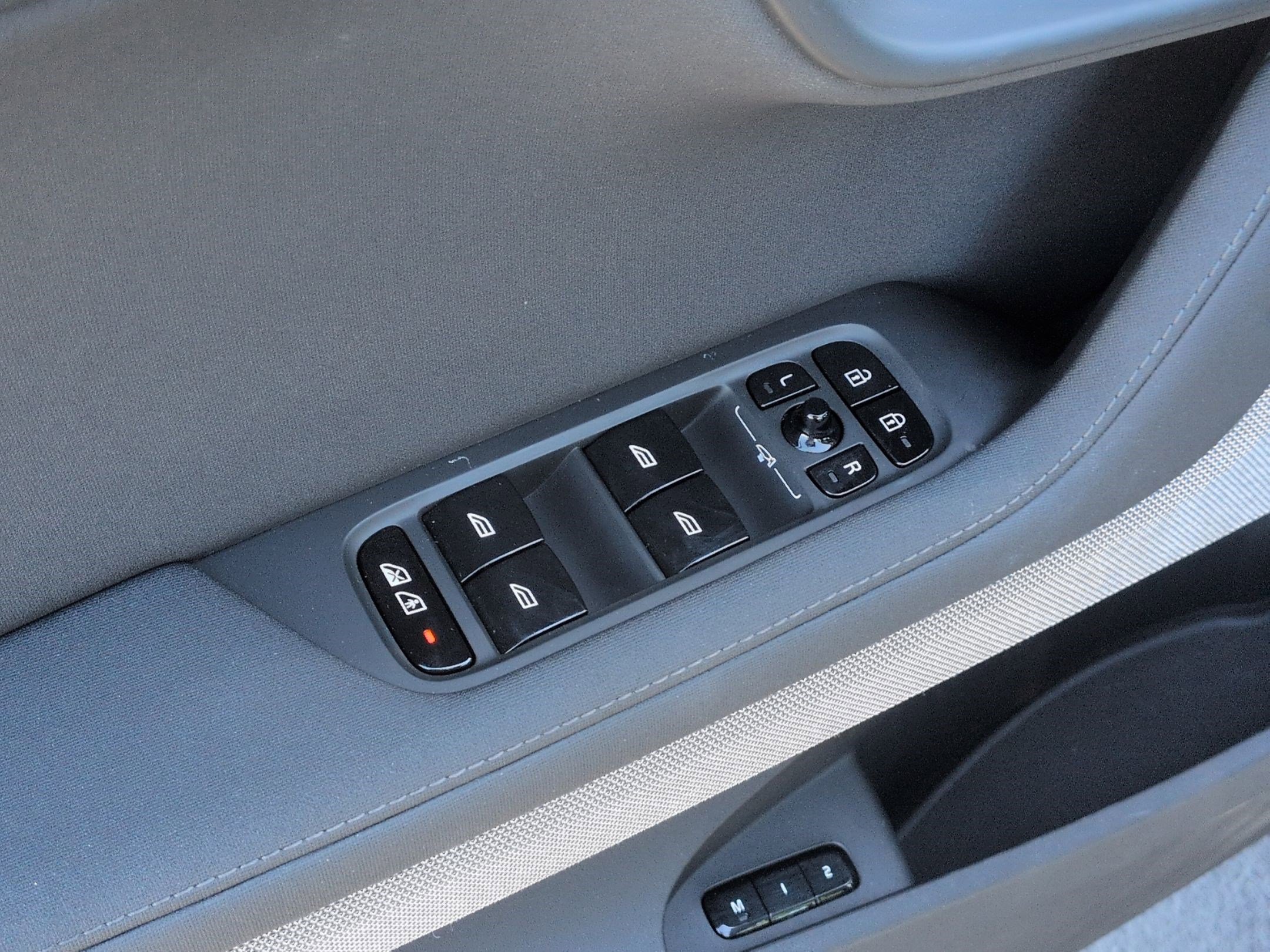 Used 2023 Polestar Polestar 2 AWD/4WD image 15