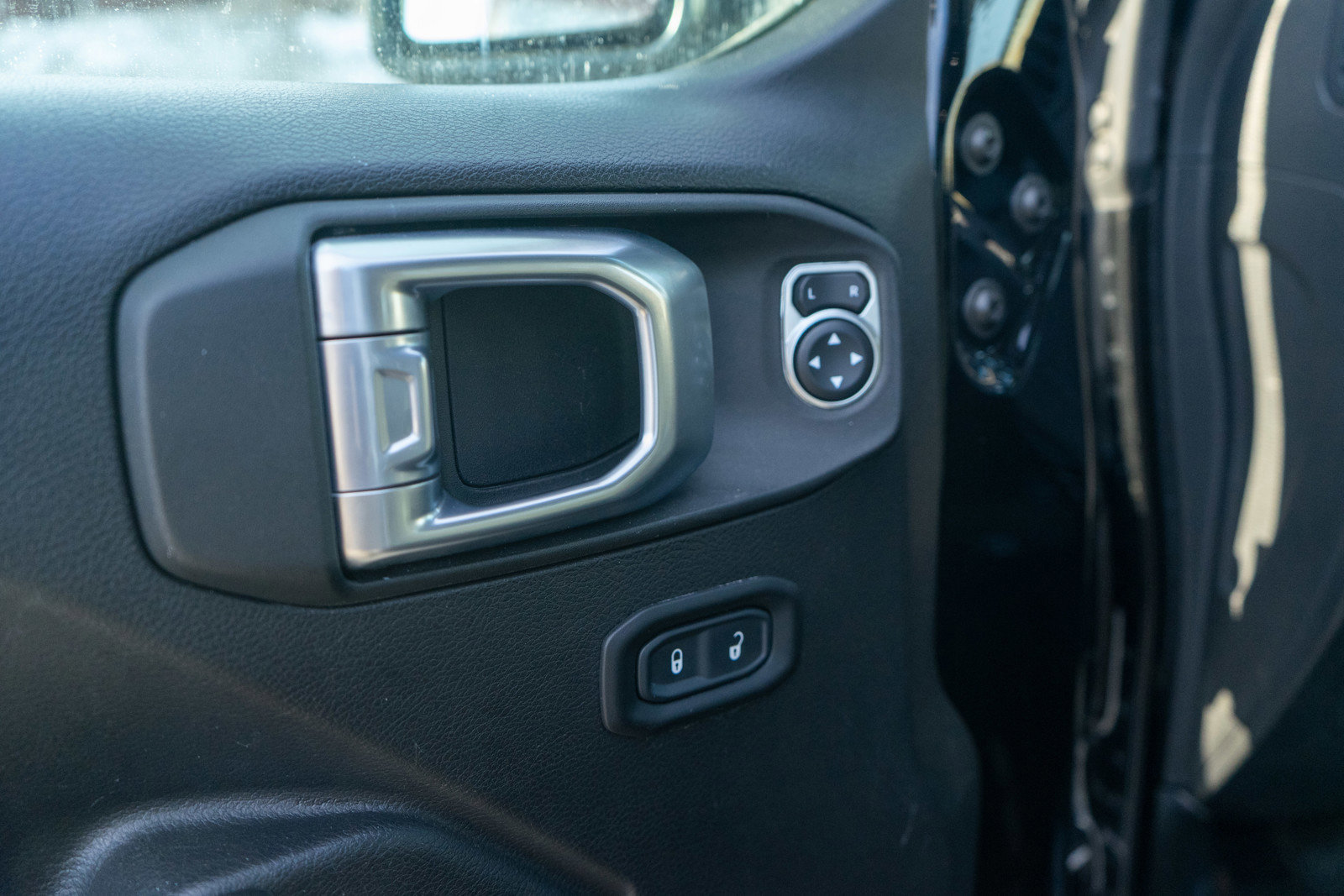 Used 2021 Jeep Wrangler Unlimited Sport image 14