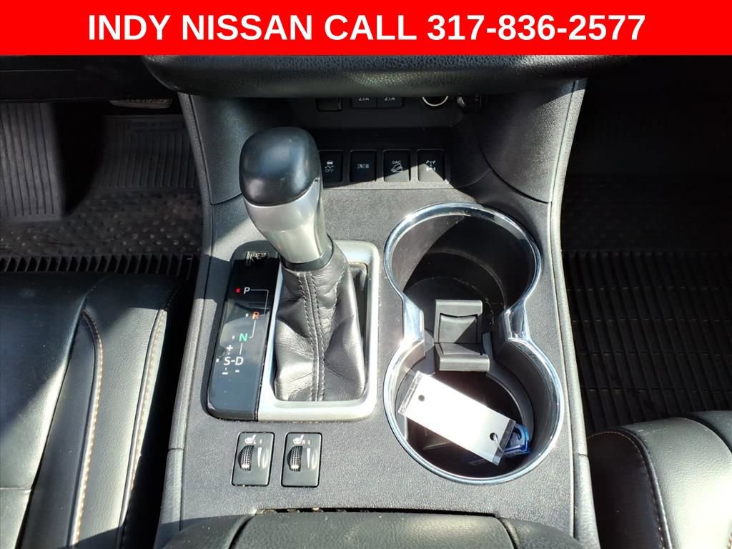 Used 2019 Toyota Highlander XLE image 24