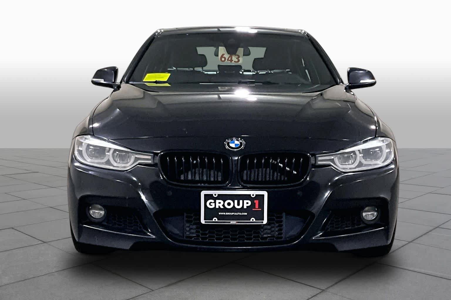 Used 2016 BMW 340i xDrive Sedan AWD/4WD image 3