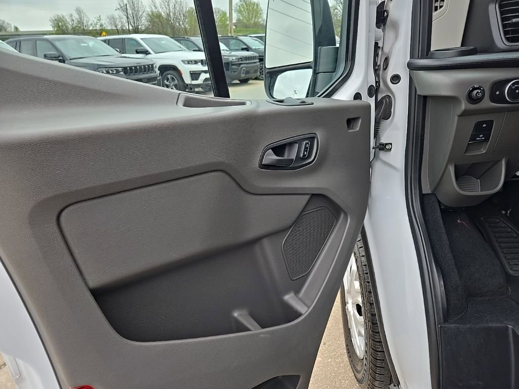 Used 2023 Ford Transit 350 XLT RWD image 27