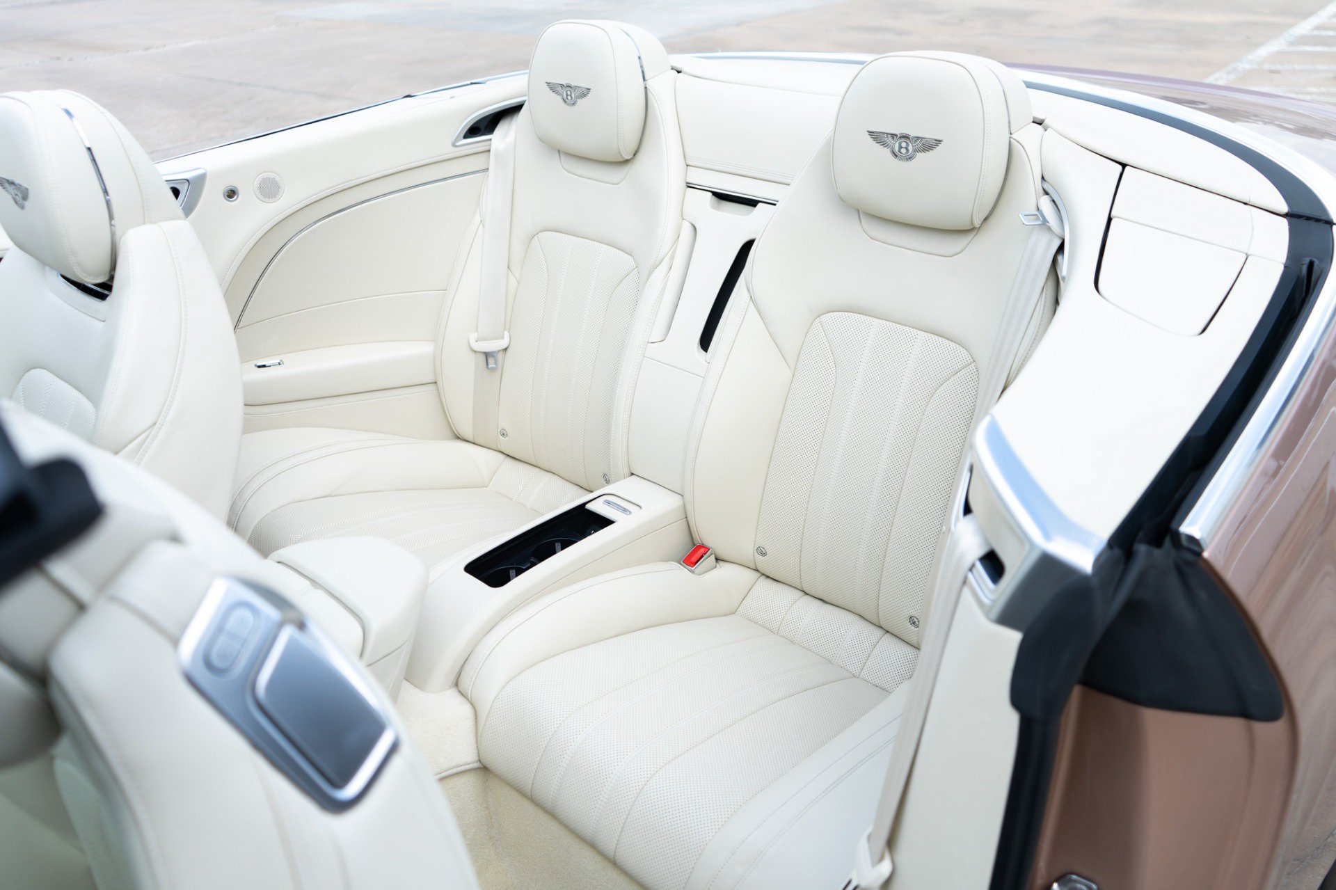Used 2022 Bentley Continental GT AWD/4WD image 33