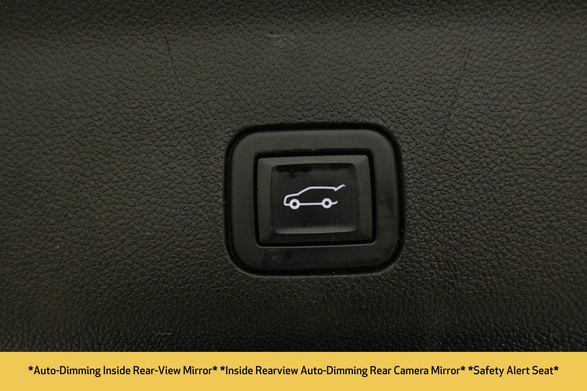 Used 2021 Chevrolet Suburban Premier w/ Premium Package image 42