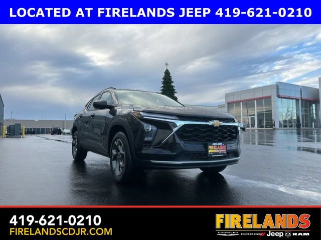 Used 2025 Chevrolet Trax LT w/ LT Convenience Package