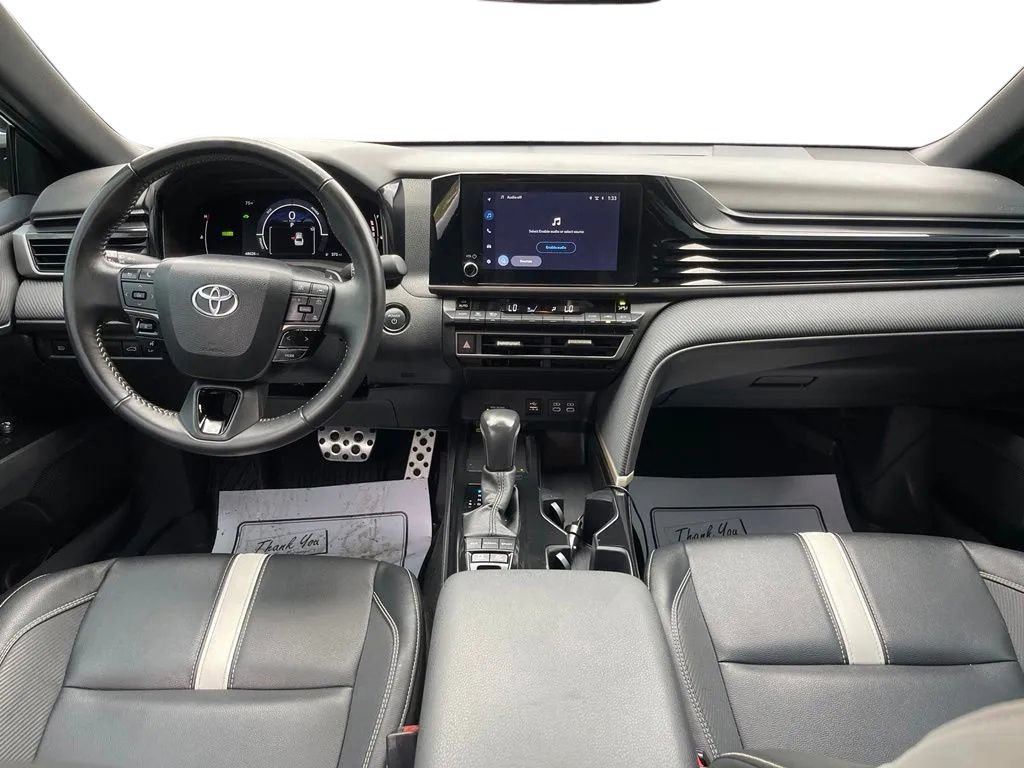 Used 2025 Toyota Camry SE FWD image 24