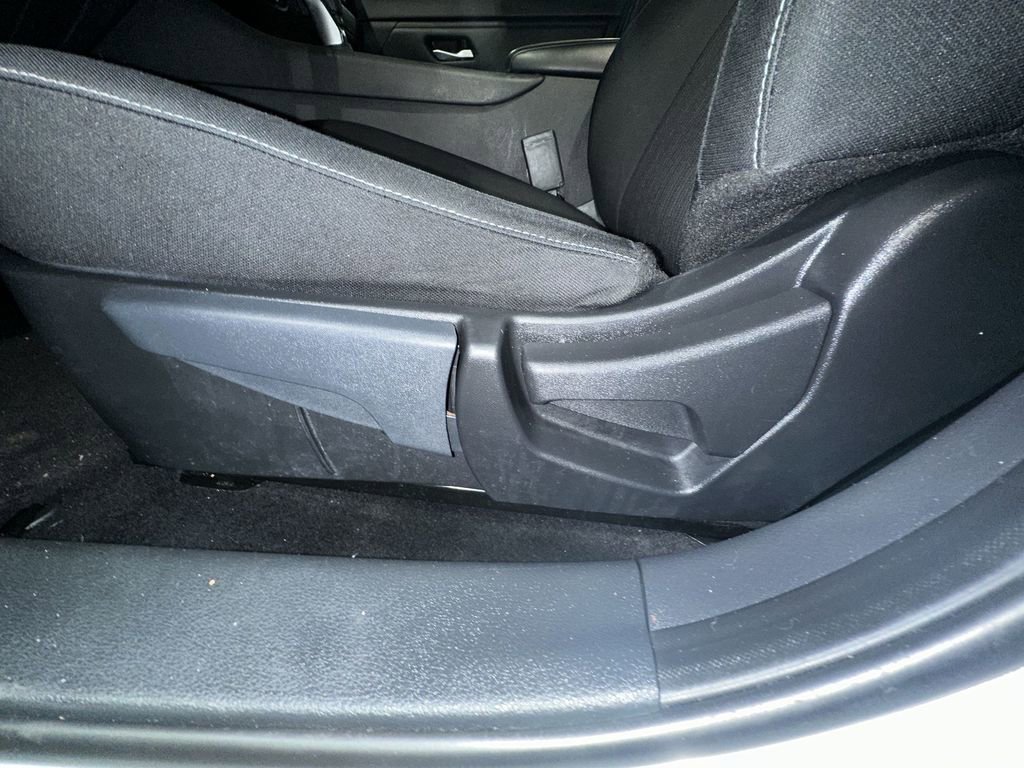 Used 2023 Nissan Sentra SV image 14