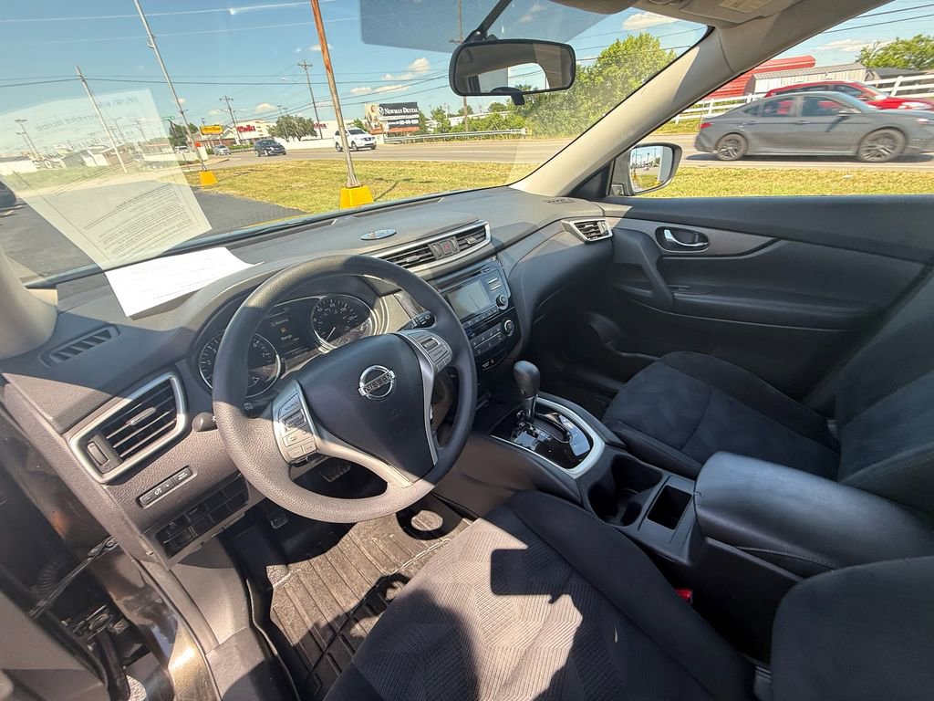 Used 2014 Nissan Rogue S FWD image 14