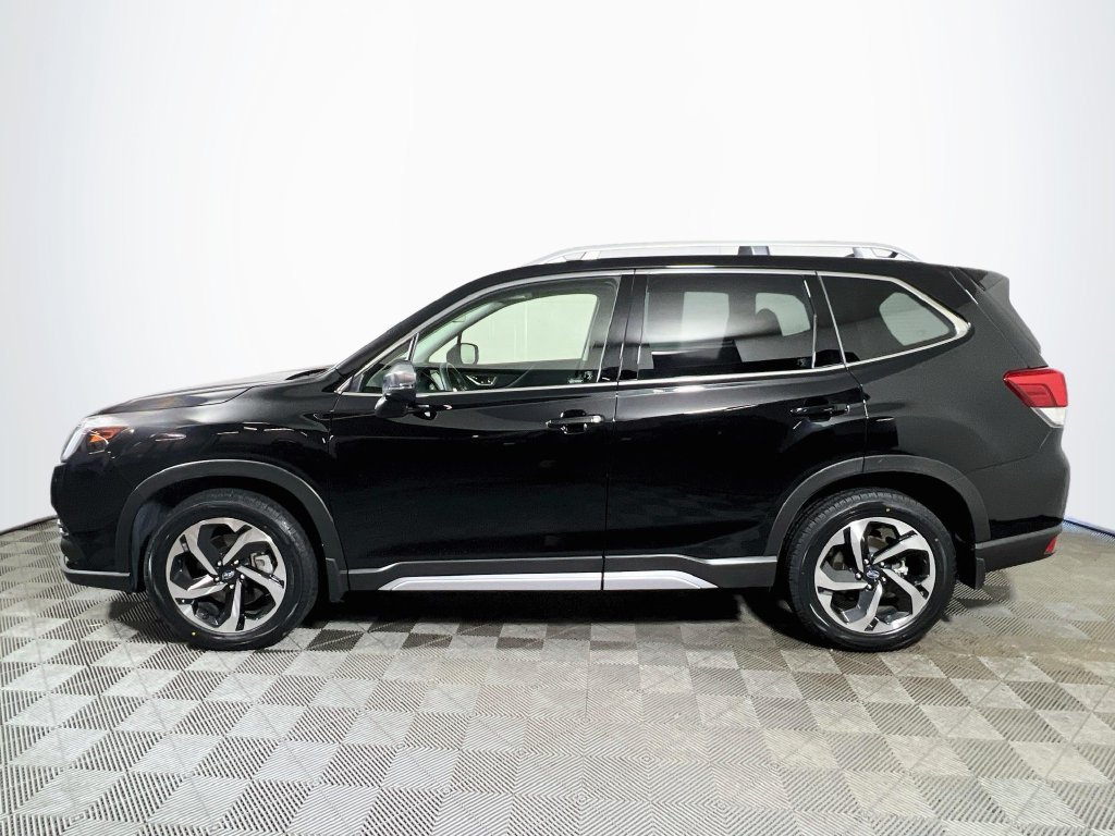 Certified 2023 Subaru Forester Touring w/ Popular Package #2 AWD/4WD image 4