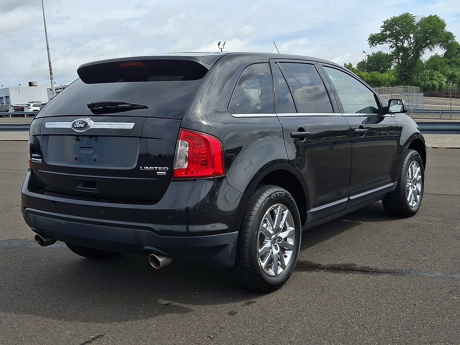 Used 2013 Ford Edge Limited AWD/4WD image 6