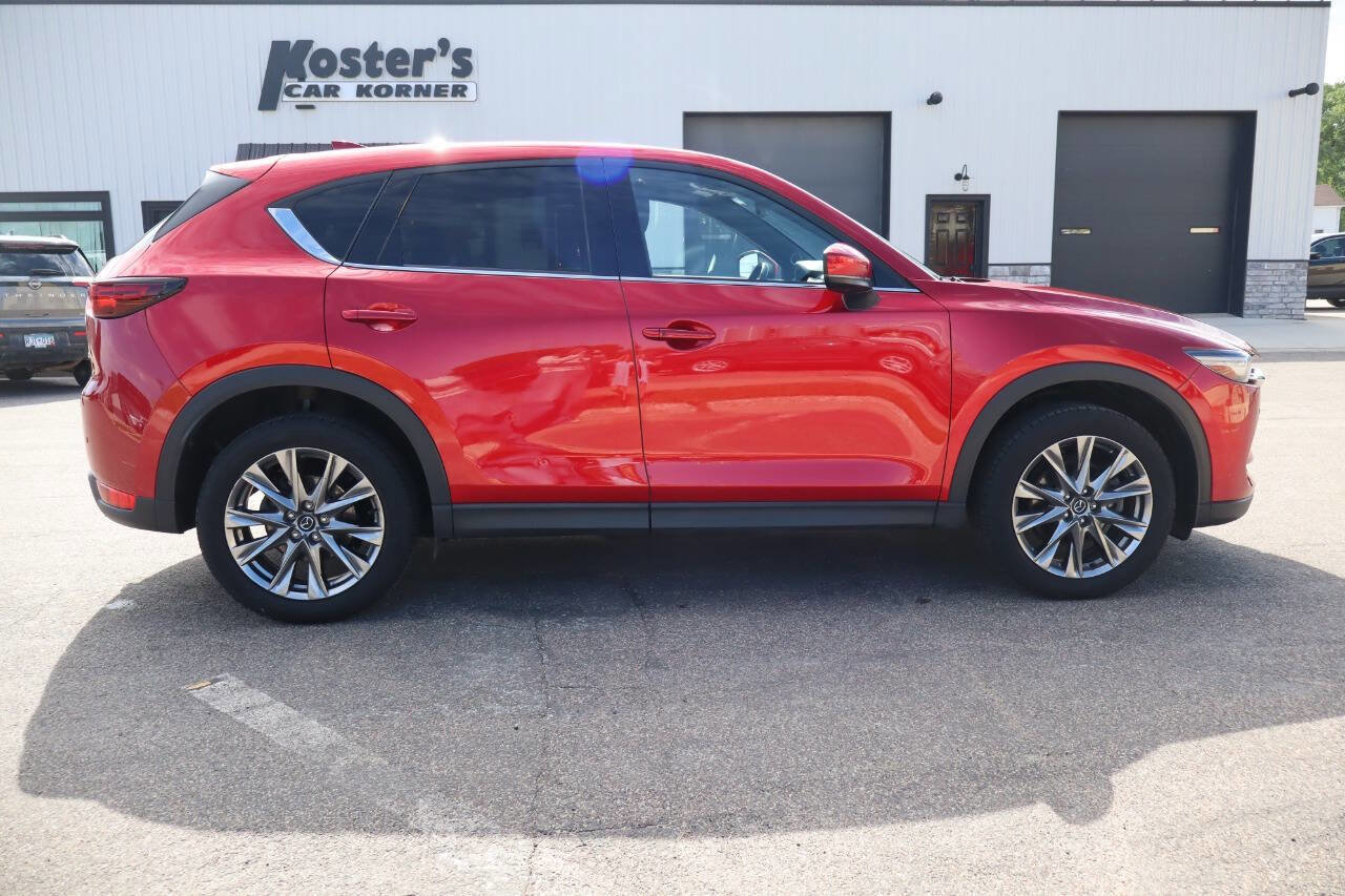 Used 2020 MAZDA CX-5 Signature AWD/4WD image 4
