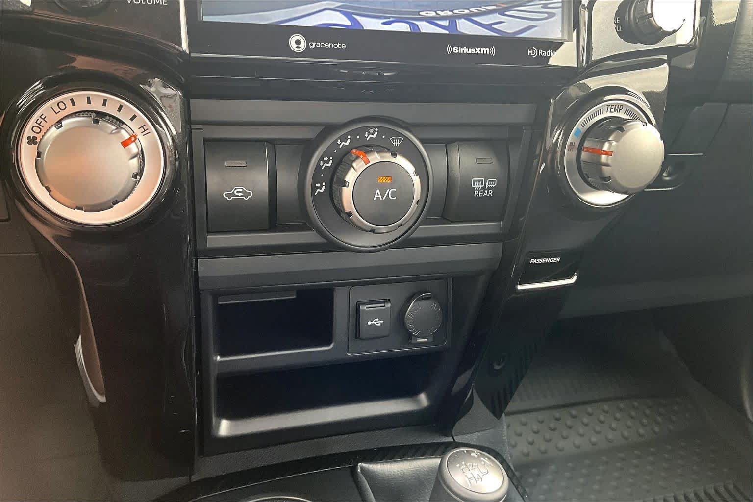 Used 2023 Toyota 4Runner TRD Off-Road Premium w/ Moonroof Package AWD/4WD image 34
