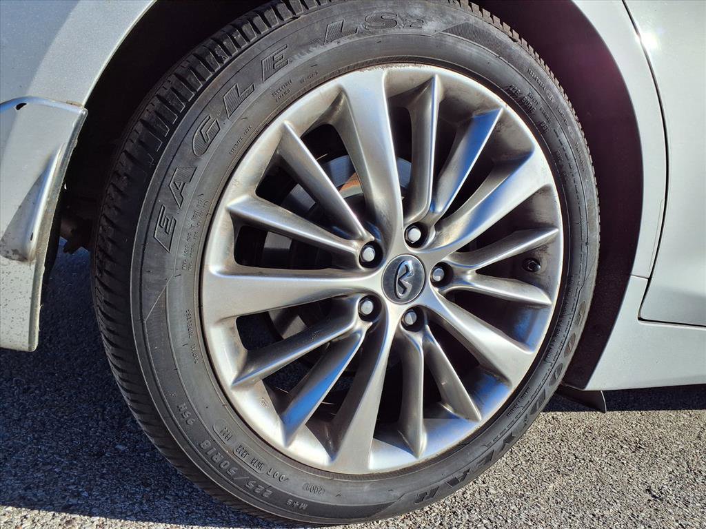 Used 2018 INFINITI Q50 Luxe w/ Cargo Package (L95) image 34