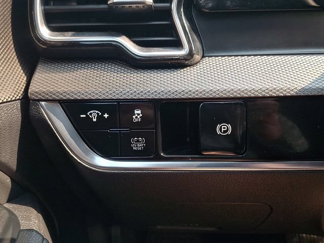 Used 2023 Kia Sportage LX AWD/4WD image 22