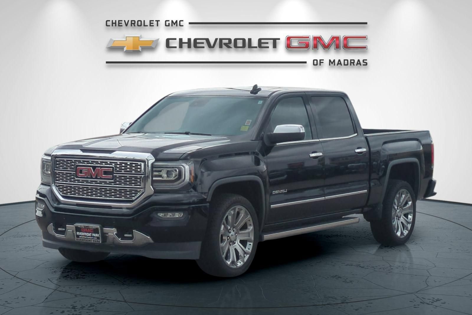 Used 2018 GMC Sierra 1500 Denali w/ Denali Ultimate Package AWD/4WD image 7