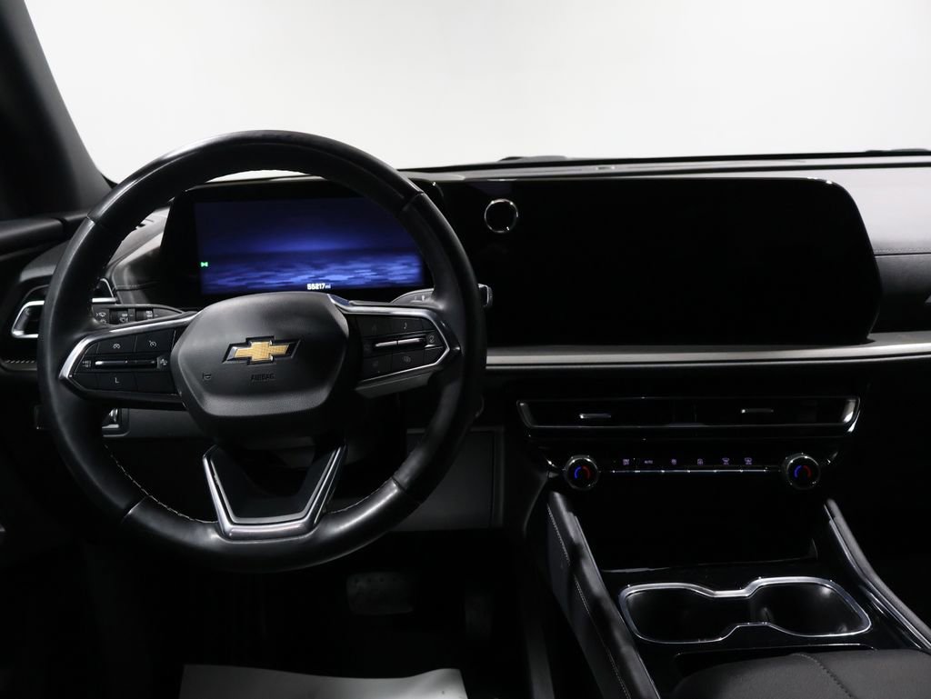 Used 2024 Chevrolet Traverse LT image 16