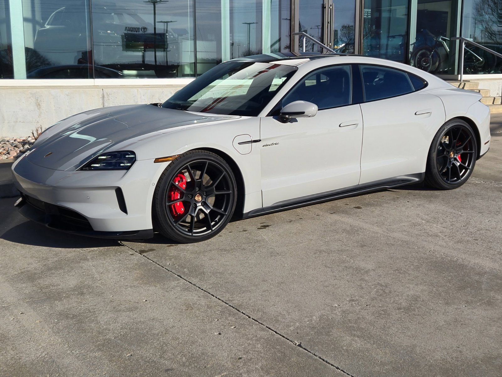 New 2025 Porsche Taycan GTS AWD/4WD image 1