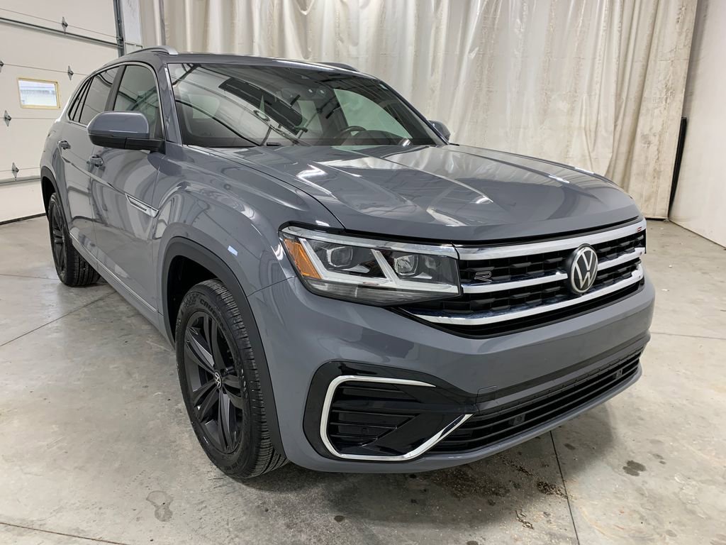 Used 2022 Volkswagen Atlas Cross Sport SEL R-Line image 2