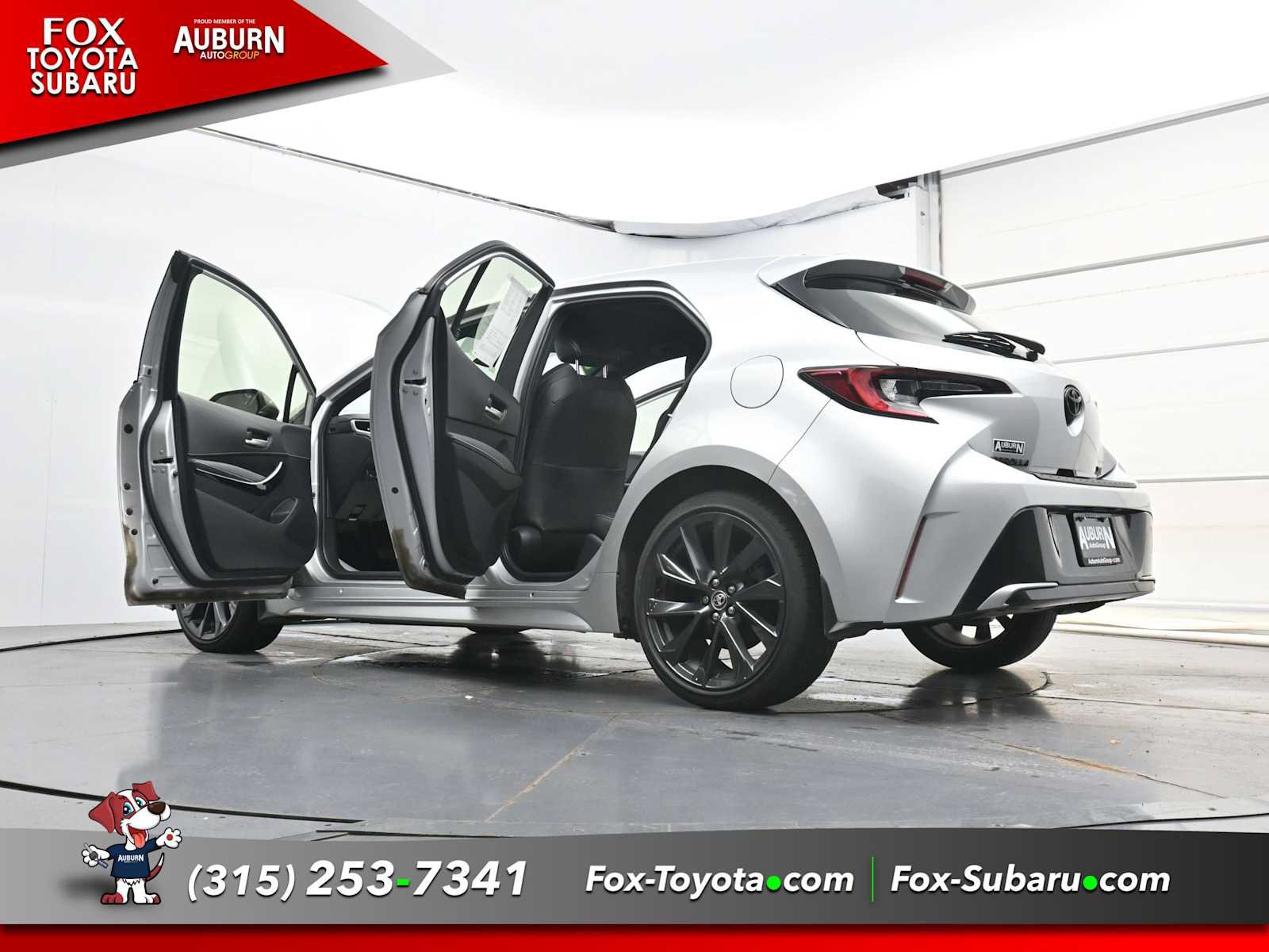 Used 2023 Toyota Corolla XSE FWD image 34
